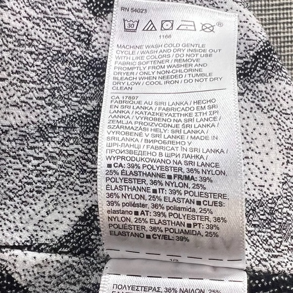 Athleta Leggings Womens Size Medium Elation Textured Tight Yoga Athleisure Gym - Picture 9 of 9